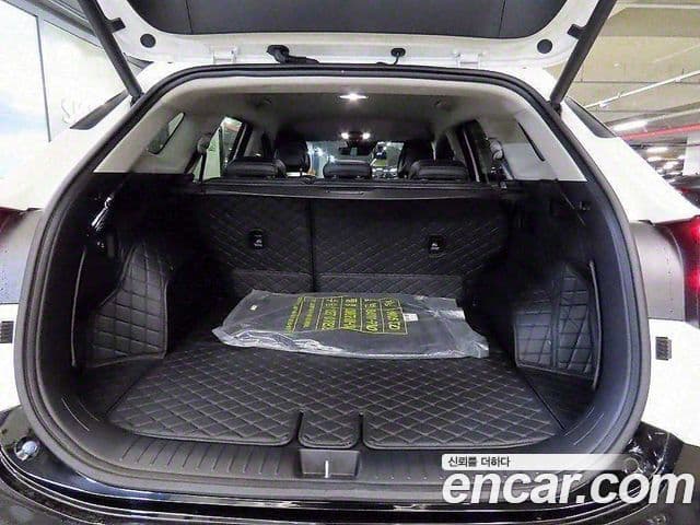 Kia Sportage 2023 — ფოტო 18/20