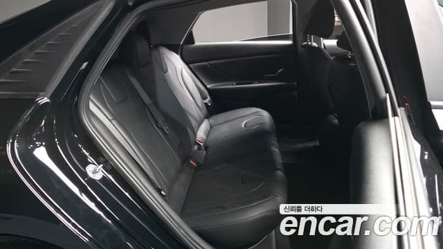 Hyundai Avante 2021 — Şəkil 12/20