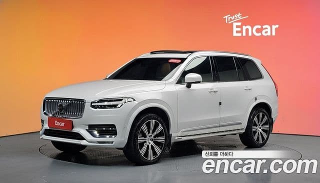 Volvo XC90 2025 — Фото 1/20