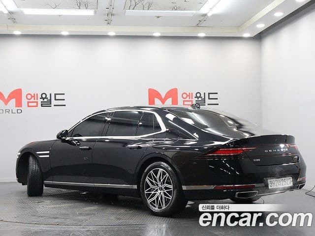 Genesis G90 2023 — Şəkil 2/20