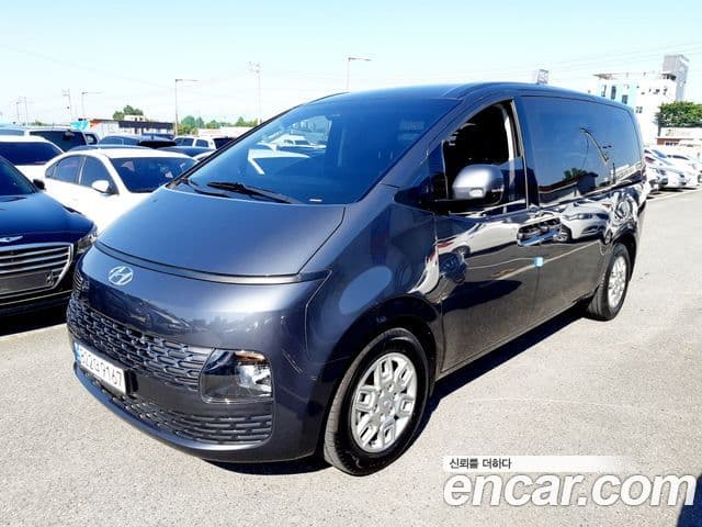 Hyundai Staria 2023 — Şəkil 2/15