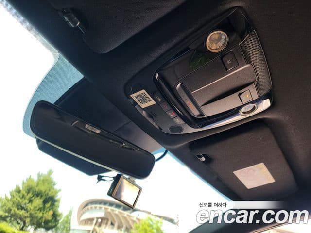 Kia K5 2021 — ფოტო 7/20