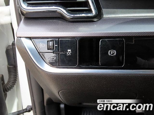 Kia Sportage 2022 — Şəkil 12/20