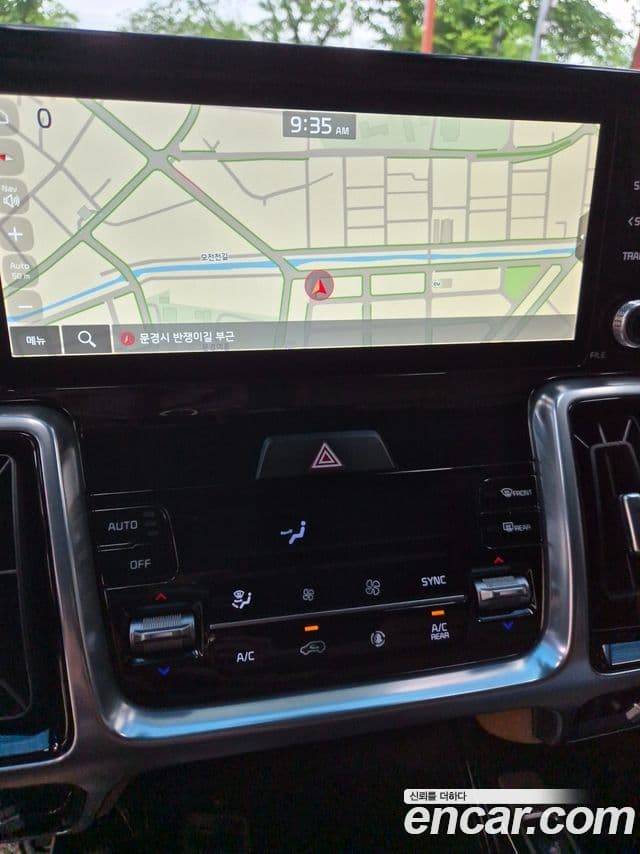 Kia Sorento 2022 — фото 14 из 20