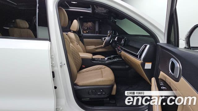 Kia Sorento 2023 — ფოტო 12/20