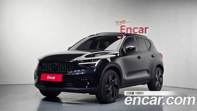 Volvo XC40, 2024