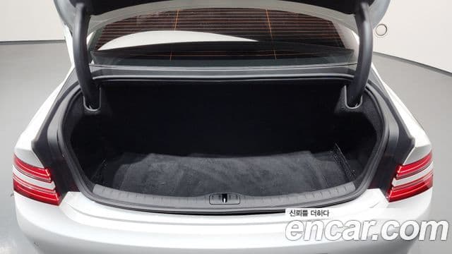Genesis Electrified G80 2020 — Şəkil 17/20