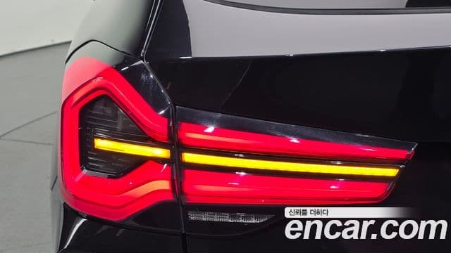 BMW X3 2022 — Photo 16/33