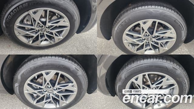 Genesis GV70 2023 — ფოტო 16/20
