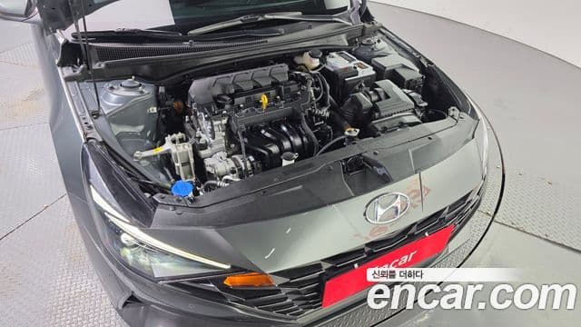 Hyundai The New Avante Hybrid 2022 — Şəkil 11/31