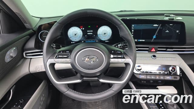 Hyundai The New Avante Hybrid 2022 — Şəkil 12/31