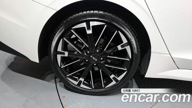 Kia K5 2024 — Şəkil 4/20