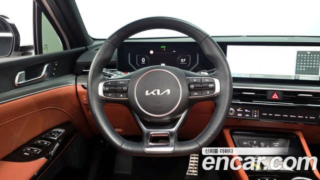 Kia K5 2024 — Şəkil 12/20