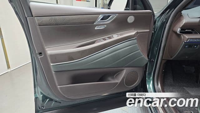 Genesis GV80 2021 — Photo 7/31