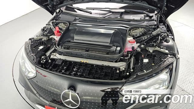 Mercedes-Benz EQE 2022 — ფოტო 19/20