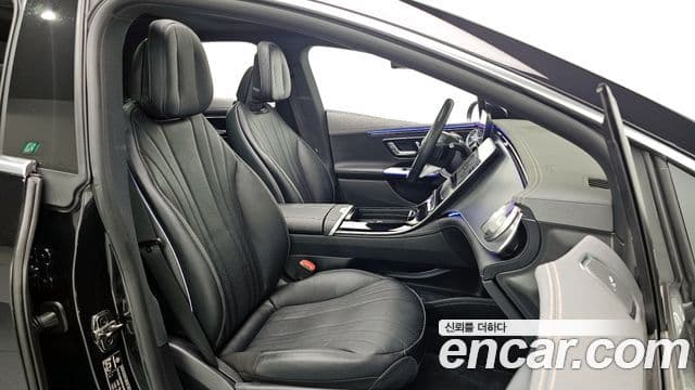 Mercedes-Benz EQE 2022 — ფოტო 12/20