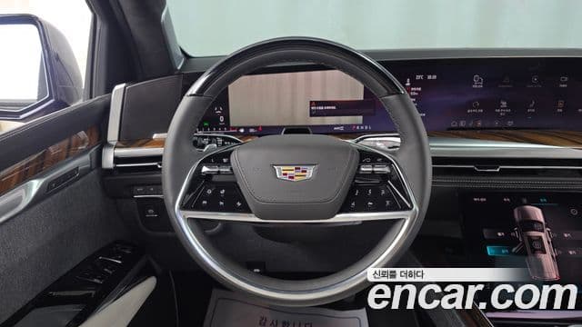 Cadillac Escalade 2025 — ფოტო 13/20