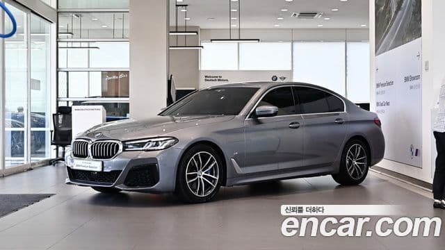 BMW 5 Series 2023 — ფოტო 20/20
