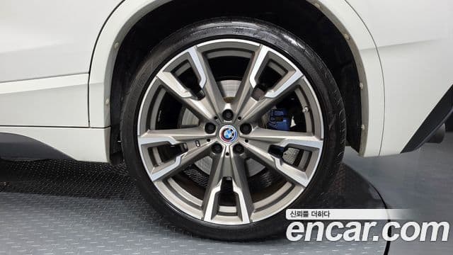 BMW X2 2022 — Photo 31/38