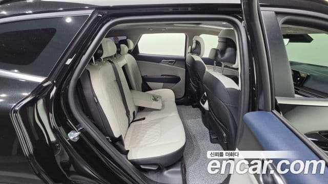 Kia Sportage 2025 — ფოტო 17/20
