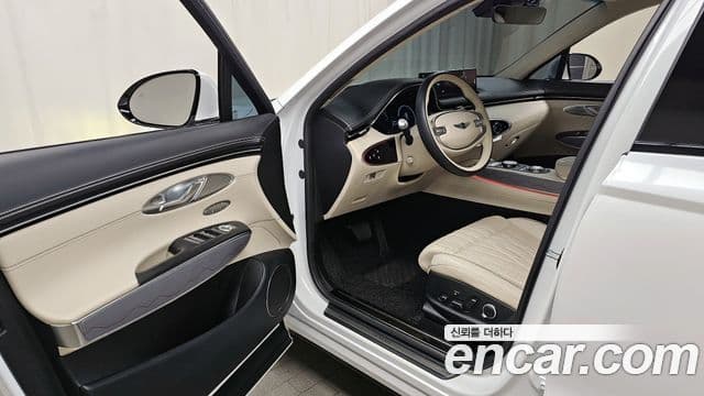 Genesis GV70 2024 — Şəkil 10/20