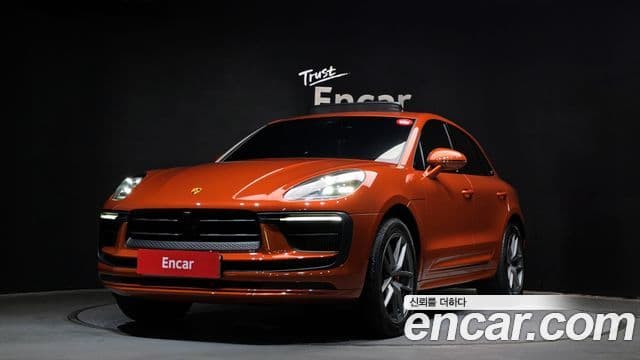 Porsche Macan 2022 — Фото 20/20