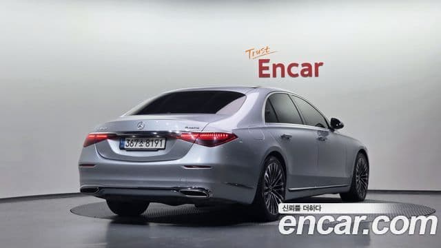 Mercedes-Benz S-Class 2022 — ფოტო 2/20