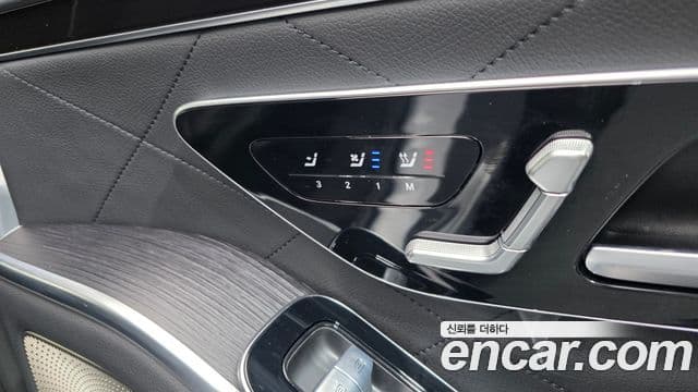 Mercedes-Benz S-Class 2022 — ფოტო 19/20