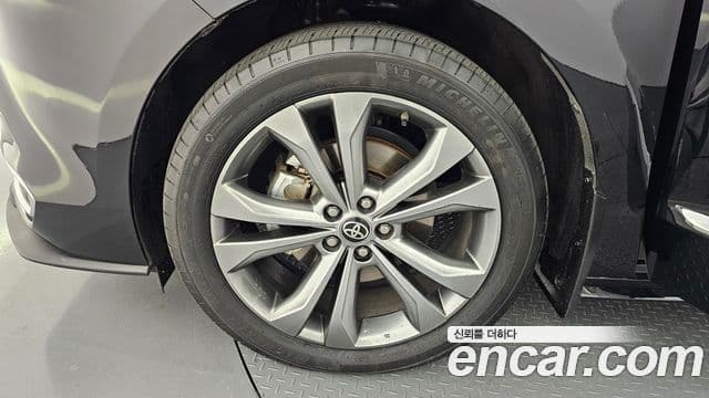 Toyota Sienna 2024 — Şəkil 4/20