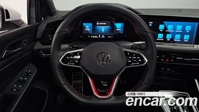 Volkswagen Golf 2024 — ფოტო 13/20