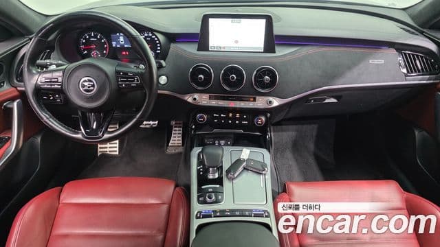 Kia Stinger 2020 — Şəkil 9/20