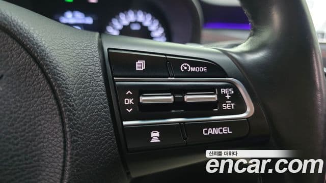 Kia Stinger 2020 — Şəkil 14/20