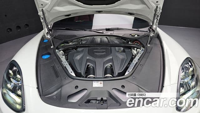 Porsche Panamera 2023 — Şəkil 6/20