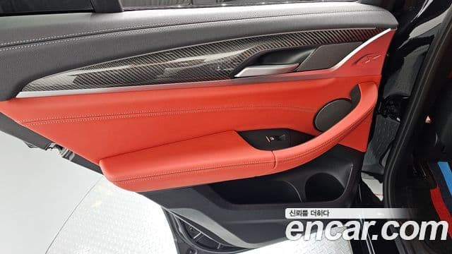 BMW X4M 2023 — Photo 13/31