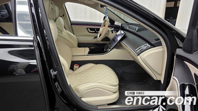 Mercedes-Benz S-Class 2021 — Photo 6/32