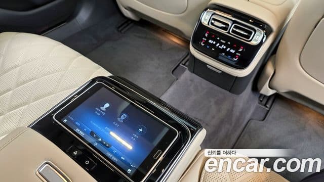 Mercedes-Benz S-Class 2021 — Photo 4/32