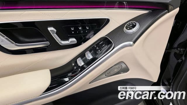 Mercedes-Benz S-Class 2021 — Photo 30/32