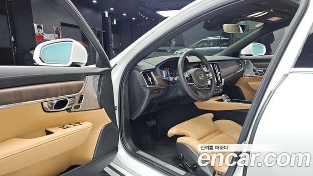 Volvo S90 2023 — ფოტო 10/20