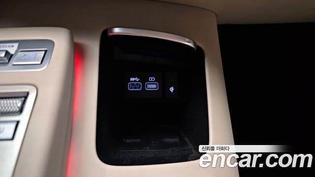 Genesis GV70 2021 — Şəkil 20/20