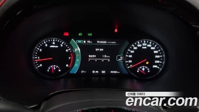 Kia Seltos 2020 — Şəkil 8/20