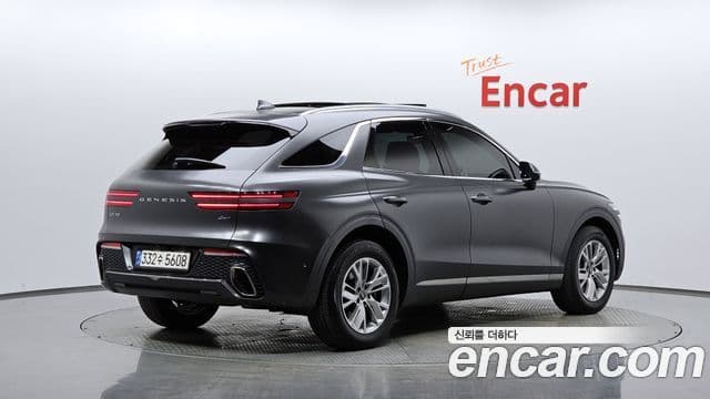 Genesis GV70 2021 — ფოტო 2/20