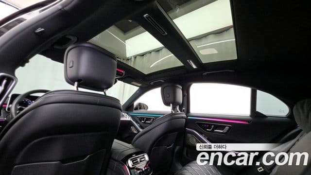 Mercedes-Benz S-Class 2021 — ფოტო 18/20