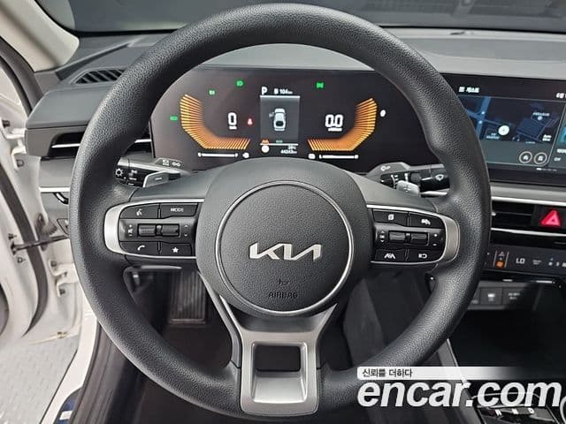 Kia K5 2024 — ფოტო 12/20