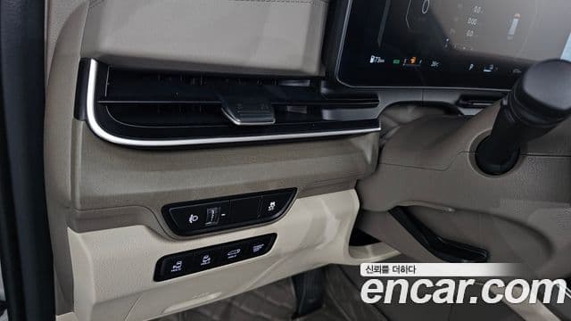 Kia Carnival 2025 — ფოტო 16/20