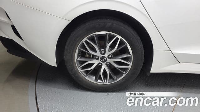Kia K5 2020 — Şəkil 5/20