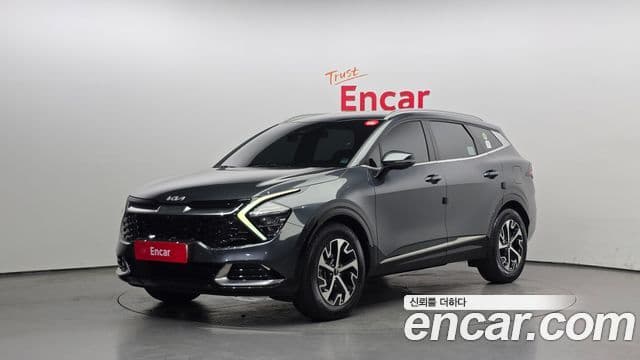 Kia Sportage 2023 — ფოტო 1/20