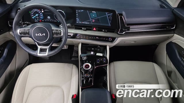 Kia Sportage 2023 — ფოტო 7/20