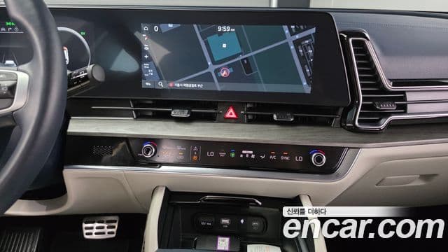 Kia Sportage 2023 — ფოტო 18/20