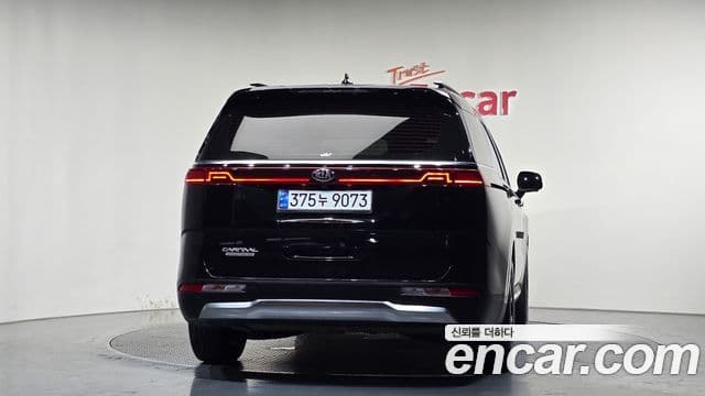 Kia Carnival 2020 — ფოტო 4/20