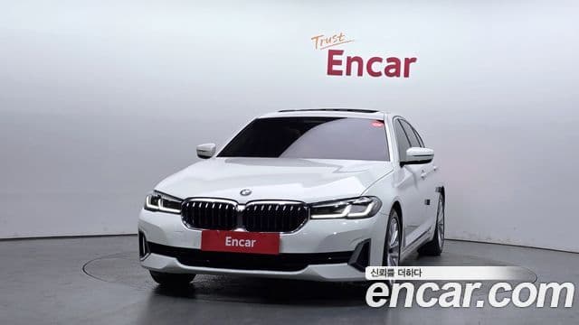 BMW 5 Series 2020 — ფოტო 3/20